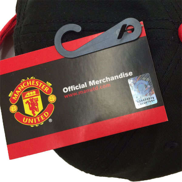 หมวกแมนยู ของแท้ Manchester United FC สีแดงสลับดำ